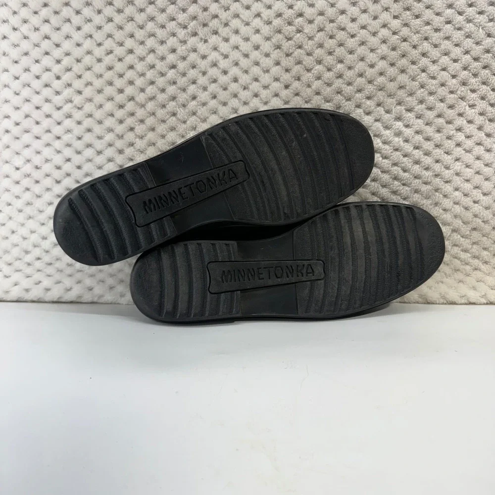 Minnetonka Moccasin Shoes Mens Black Pebbled Leather Lace Up Moc Toe Casual
